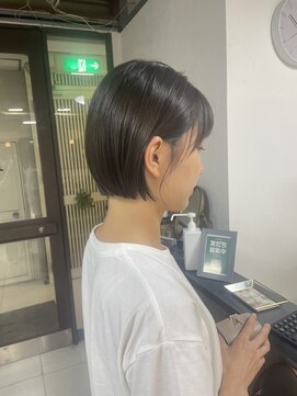 ユーリ(juli) 艶オリーブアッシュ