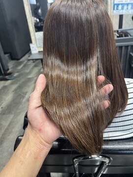 アローズ 荒尾店(arose) 髪質改善トリートメントで髪の毛の中から艶髪に！