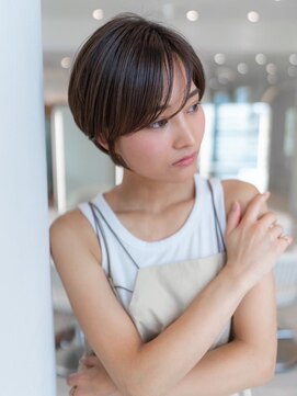 イオ 本厚木(io) 20代30代くびれショートフルバング似合わせカットイメチェン小顔