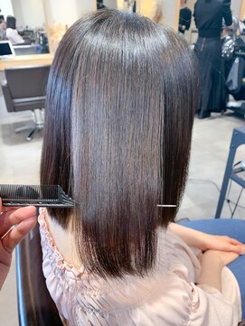 レオン(Re:ON) 縮毛矯正×ボブスタイル