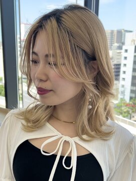 ビューナゴヤ 名駅(VIEW NAGOYA) 顔まわりカット/レイヤーカット/韓国/外ハネ