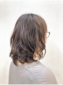 大人可愛いミディアムボブデジタルパーマウルフカット小顔カット