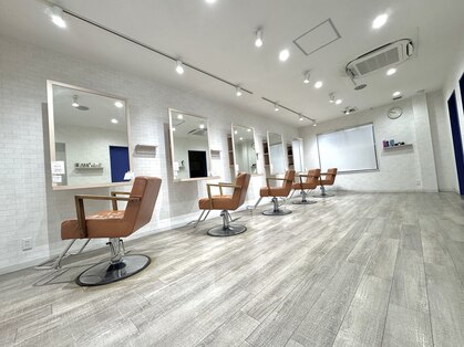 シェミール(CHEMIR)の写真