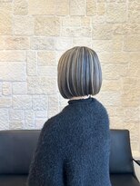 ヴァン カウンシル 川口店(VAN COUNCIL)&nbsp;大人かわいい丸みボブ　Wカラー　アッシュ＃1