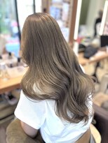 ローグ(Logue)&nbsp;ブリーチありで透明感グレージュ