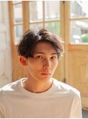 緩めアップバングパーマ