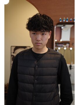 エディ(Edy) メンズ刈り上げスペインカール波巻きスパイラルパーマ眉毛カット