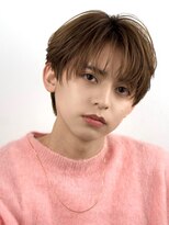 オーシャントーキョーオーバー 渋谷(OCEAN TOKYO OVER) 韓国マッシュセンターパートツーブロックフェザーパーマシャドウ