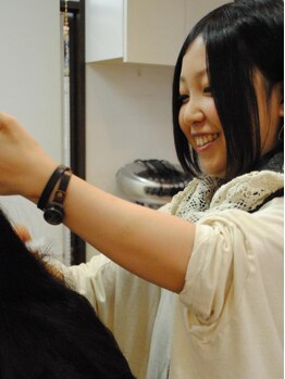 クオラヘアーイノベーション(CUORA Hair Innovation)の写真/アナタの本質を見つけて[提案×トレンド]を掛合せるプロ技が◎個性を活かした周りから褒められるヘアに★