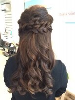 ロカット サロン(Roquat Salon)&nbsp;ハーフアップ三つ編みアレンジ【ヘアセット　立川/立川南/袴】