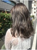 Wカラーカーキベージュハイライト【池袋/20代/30代/40代】