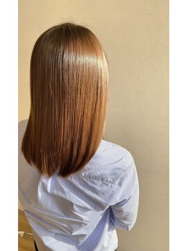 ユニティ(unity) 髪質改善トリートメントツヤ髪ブラウンストレートミディ