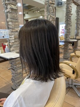 ティエル(Tiele) 外ハネstyle