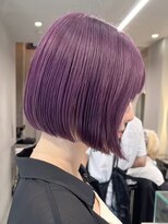 ソル ジングウマエ(SOL JINGUMAE)&nbsp;ダブルカラーピンクベージュベージュカラーケアブリーチミニボブ