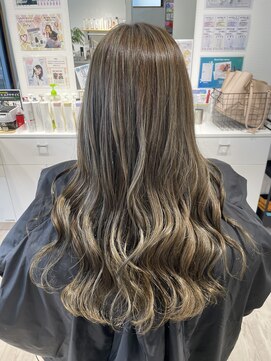 ライフ(Life.) ハイライト×カーキカラー