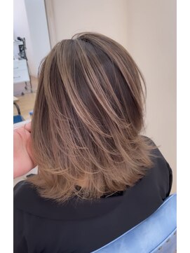 フク ヘアーワークス バイ フェニーチェ(fuku hair works by FENICE) シャドールーツ