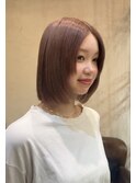 顔まわりポイントレイヤーのお洒落ボブヘアー