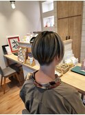 ショートスタイルの抜きっぱなしハイライト