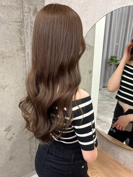 ティント 梅田(Tint) 【Yui】艶髪/ショコラブラウン(大阪梅田)