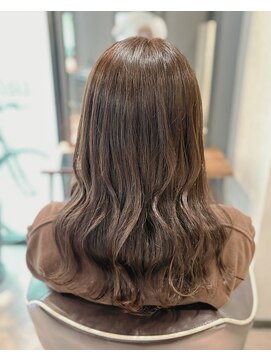 リブル 西葛西(Lible) 波巻きロング×アッシュブラウン