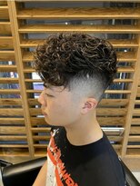 ワークス 下北沢(WORKS) スキンフェード バーバーハードパーマ