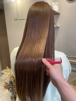 レイ(Lei)の写真/ダメージを補修しながら自然な艶と柔らかさ両方を実現◎美しくまとまる自然なストレートヘアに