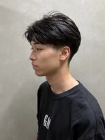 オルカ(ORCA)&nbsp;センターパート/ニュアンスパーマ/メンズパーマ/毛流れスタイル