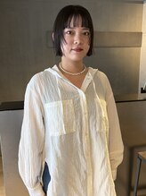アンフェインド02(UNFEIGNED 02)&nbsp;切りっぱなしボブ/ダークブルー/デジタルパーマ/伏見