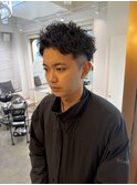 刈り上げスパイキーショート