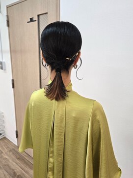 シュエット 横浜関内店(Chouette) タイトポニー