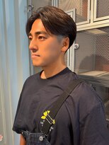 メンズサロンバムオム 名古屋栄店(MEN’S SALON BAMM HOMME)&nbsp;男らしさと清潔感を両立するフェード×センターパート