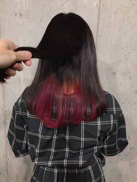 サロンドミルク 原宿(salon de MiLK) ダークグレー＆インナーカラーレッド