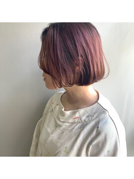 サングース(Sungoose) sungoose tokyoネオウルフ毛先パーマフォギーベージュ耳かけ