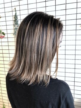 ブロッサム 北浦和店 バレイヤージュグラデーションカラー