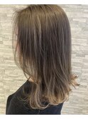 外国人風大人アッシュベージュ