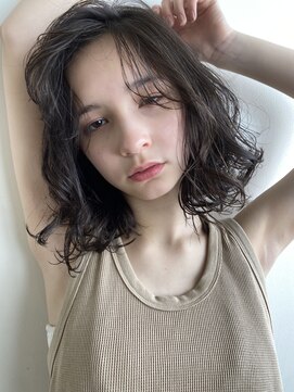 ガレージ バイ グリーン 原宿 表参道(Garage by green) 【loki】くせ毛風エアウェーブ