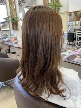 コアフィールフィス(COIFFURE fils) 《見附　今町》ゆるウェーブ×透明感ベージュ