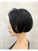 黒髪な艶ボブ