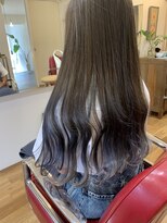 ウギ(U gi) インナーカラー/唐人町/荒戸/大濠/今川/地行