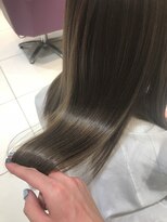 ハピネス 河原町店(Happiness)&nbsp;髪質改善 レイヤーカット ベージュ グレージュ 20代 30代 40代