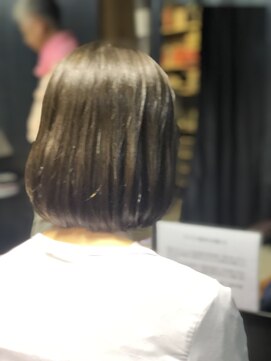 レリビー(LELiBE) ザ・ボブ