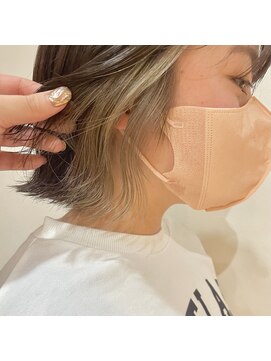 フリーズ 川西店(Freez) インナーカラー/ミルクティーベージュ/切りっぱなしボブ