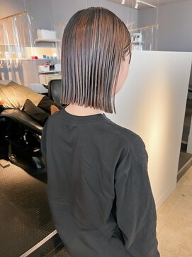 ヘアーエスクールシーユー 枚方T-SITE店(hair S.COEUR×Cu) 切りっぱなしボブ/ハイライト/ストレートボブ/枚方