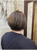 ショートボブ