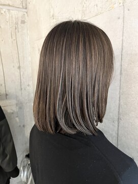 プラスシー(+C) 地毛を残して地毛にハイライト！福岡ハイライト/福岡脱白髪染め