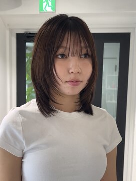 ヨーク(YOKE) ミディアムレイヤーフェイスレイヤー顔周りナチュラルブラウン