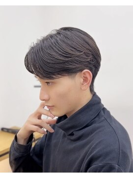 ジーナ 天神(Zina) 【Zina】メンズ/韓国/センターパート/縮毛矯正/福岡/天神/大名