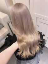 melt.tokyo【メルトトウキョウ】【4月中旬NEW OPEN(予定)】 インナーカラー/トリートメント/デザインカラー/ペールピンク