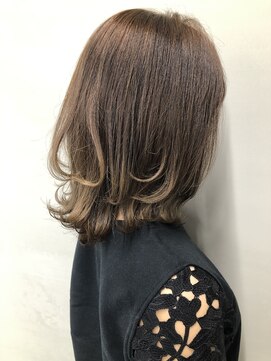 ジーナ 梅田(Zina) ラベンダーアッシュ