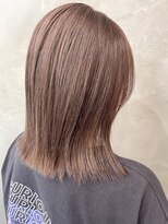 カリン(carin)&nbsp;Carin那覇真嘉比店/小顔/オリーブカラー/セミウェットウェーブ